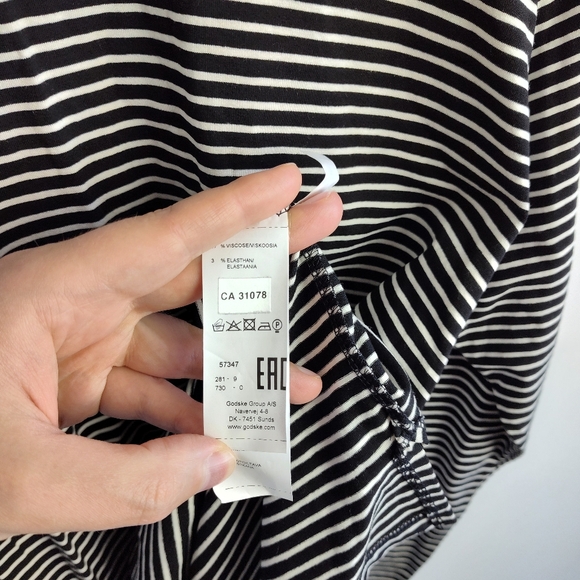 Toni T Plus Top black striped stretch tunic comfy decorative zipper size 22 - Picture 10 of 13